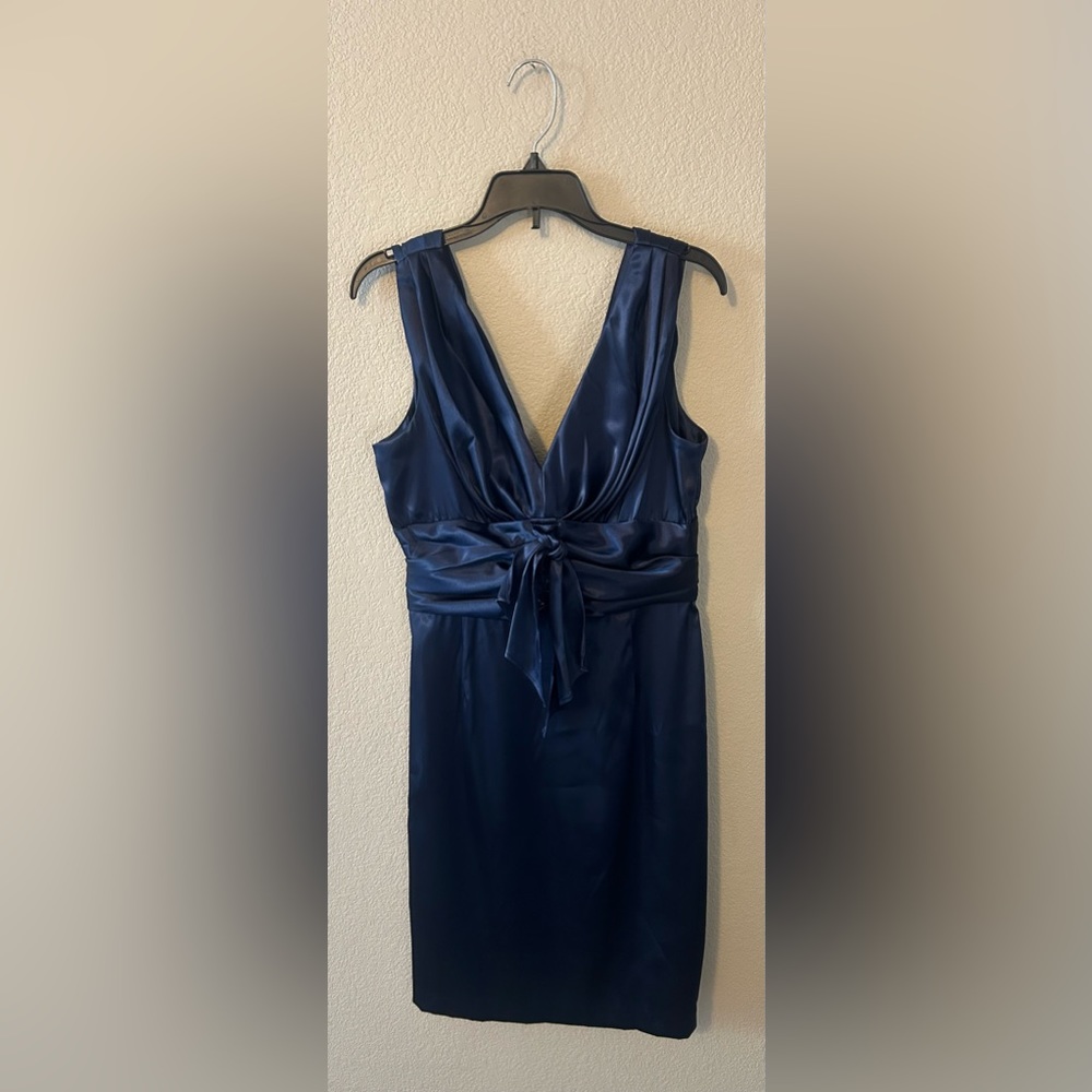 Eliza J Dress Navy Blue Satin Sleeveless V Neck Cocktail Prom Party Sz 6 Petite